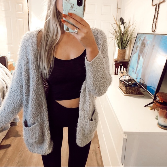 Sweaters - Fuzzy Gray Cardigan Sz Medium